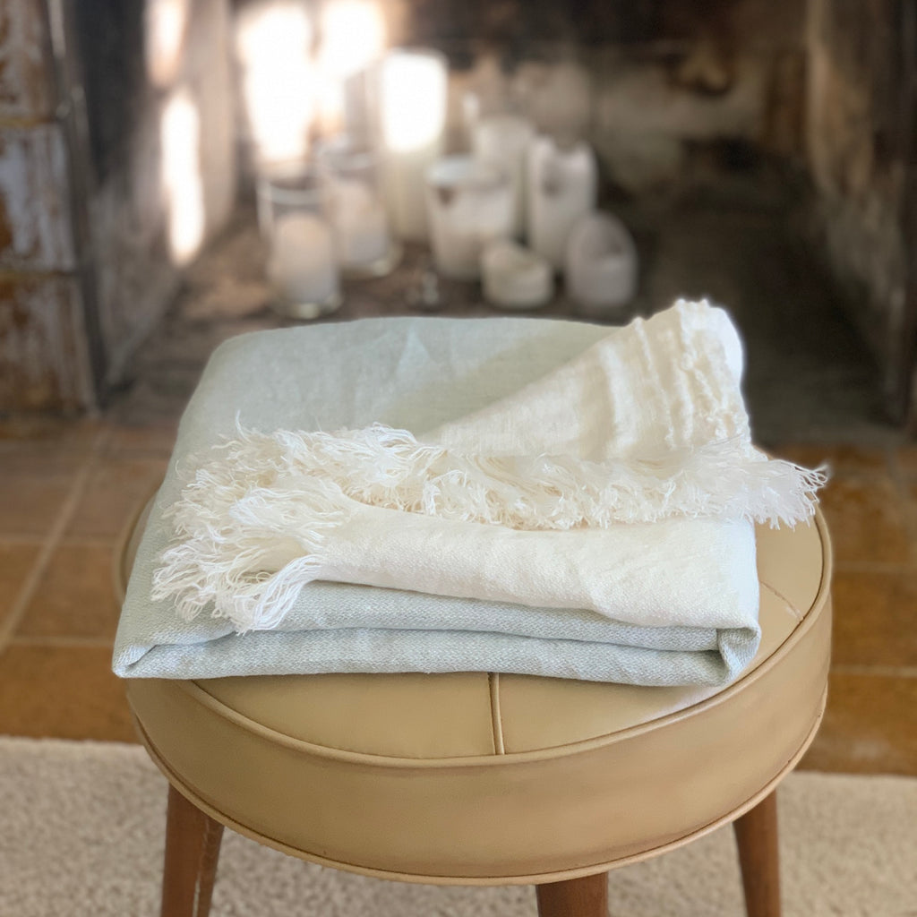100% organic, GOTS Certified linen throw blankets